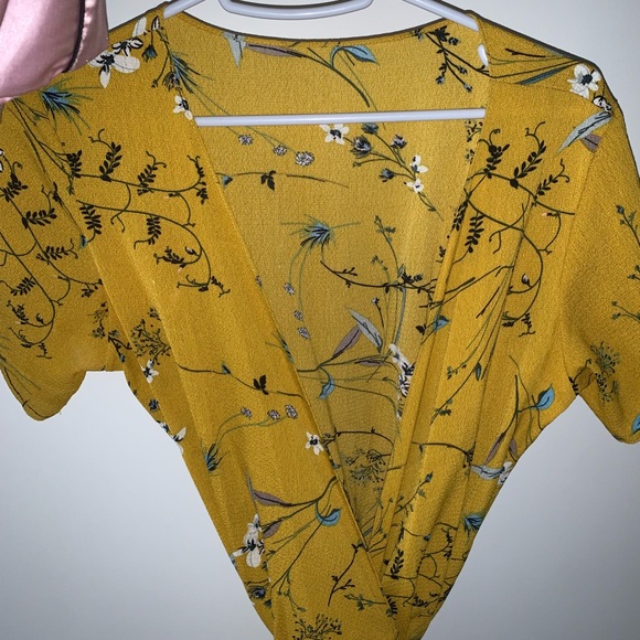 Yellow Midi Floral Wrap Dress 
Size: Medium
Brand: Shein
Condition: Worn Once - Picture 2 of 2